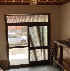 リフォーム・リノベーション　施工例 リフォーム前玄関ホール