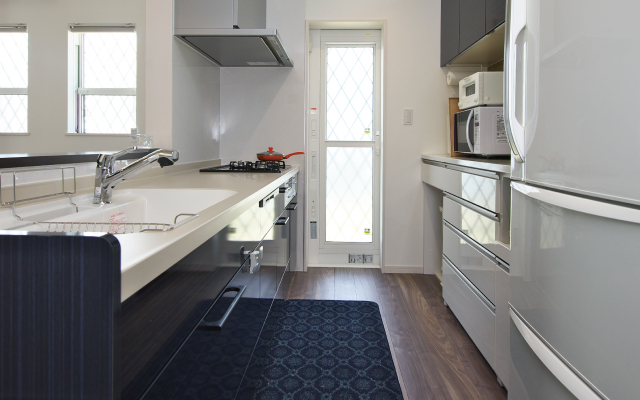 やわらかな陽が降り注ぐ家 の画像5