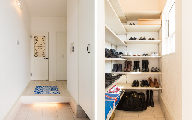 青と白のコントラストが美しい家 の画像11