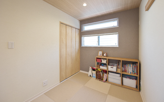 趣味の小部屋がある家の画像