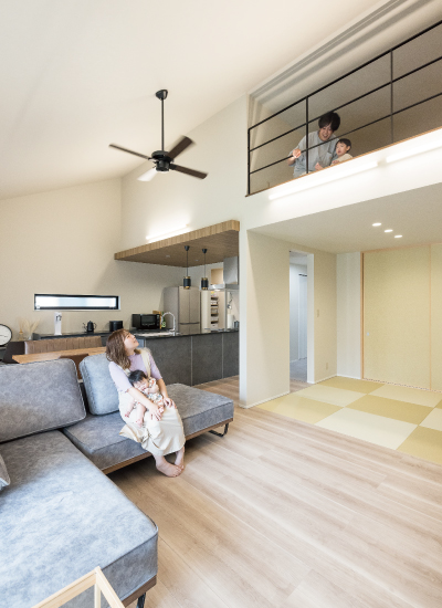 家族の距離が近い平屋の家 の画像10