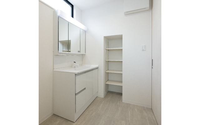 豊富な収納でスッキリ空間の画像