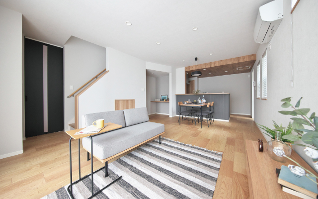 収納豊富な家事ラク動線の家の画像