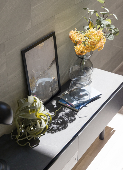 開放的な吹き抜けリビングの家 の画像11